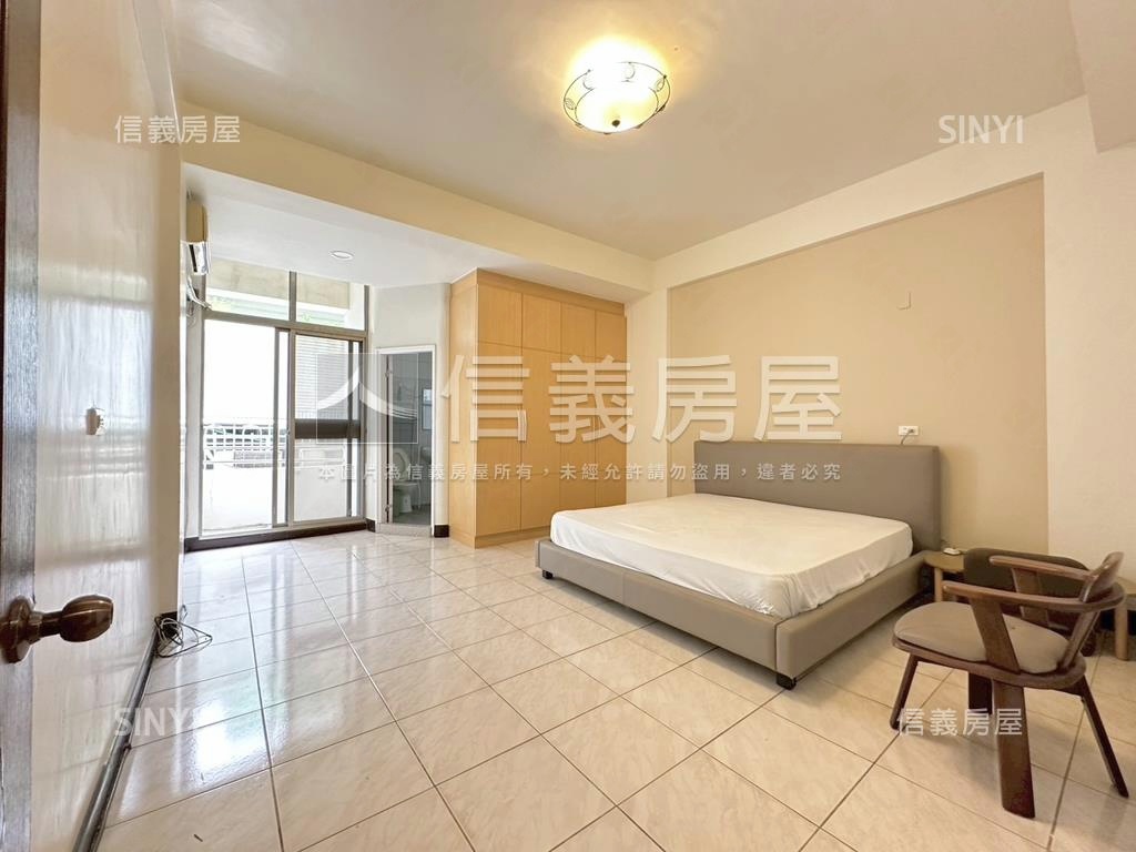近新南國小郵局朝南美透天房屋室內格局與周邊環境