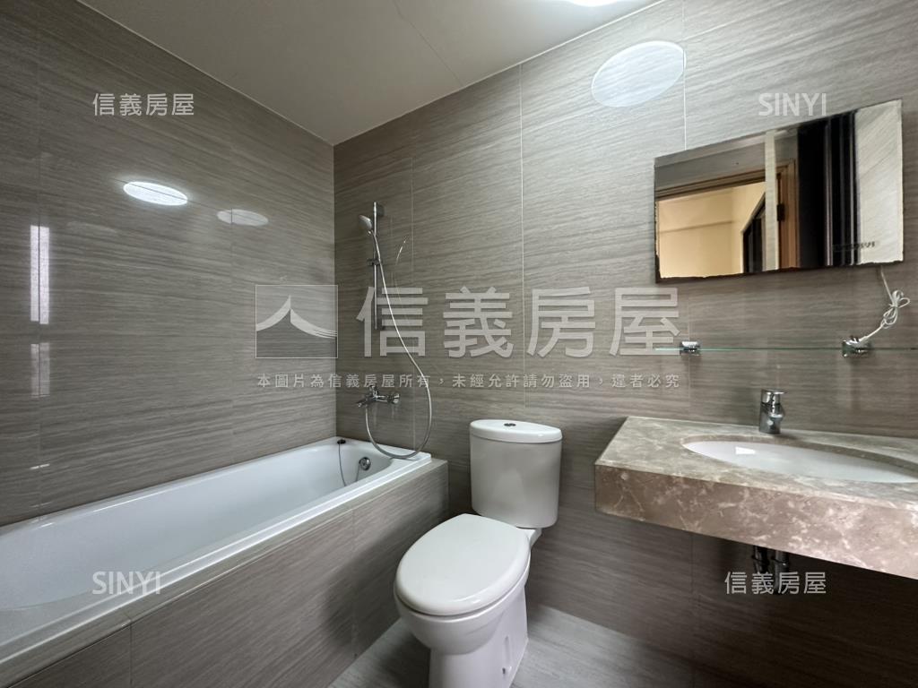 精銳香草天籟高樓三房平車房屋室內格局與周邊環境