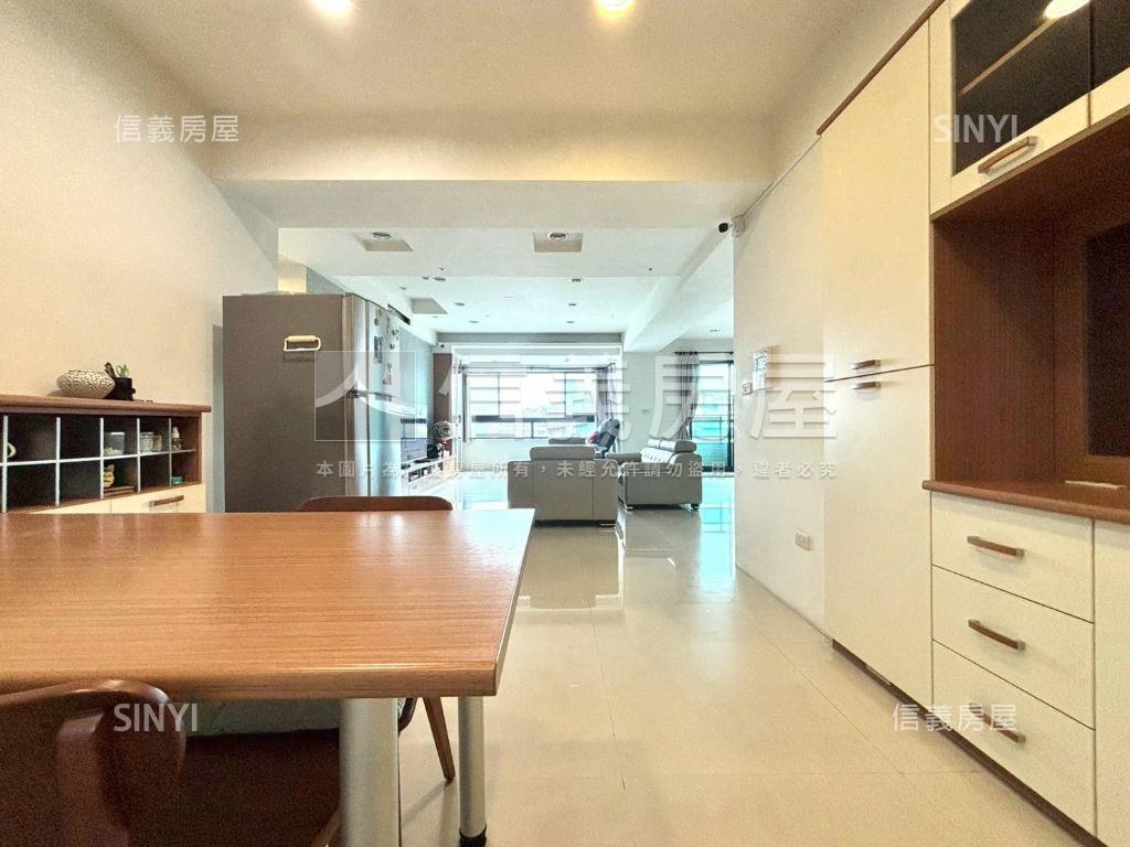 御鼎雙璽｜景觀三房平車房屋室內格局與周邊環境