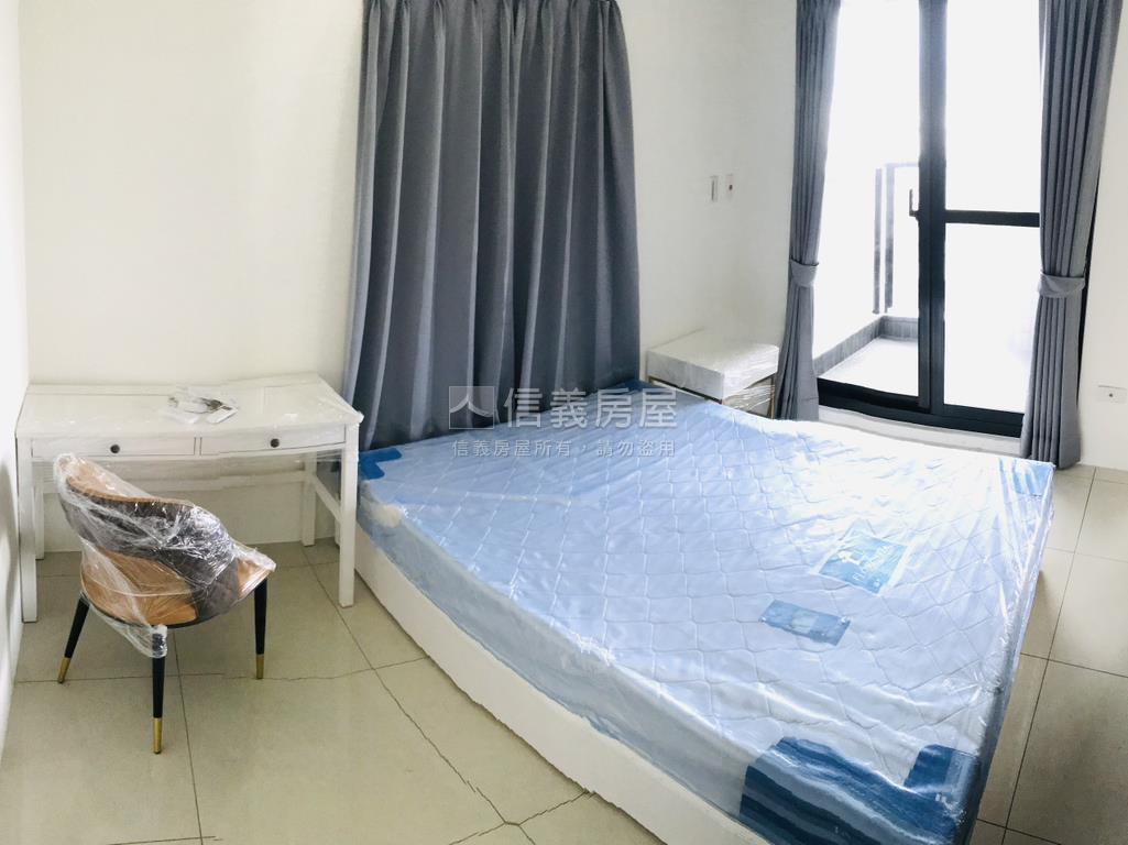 龍鉅亮美輕軌兩房房屋室內格局與周邊環境