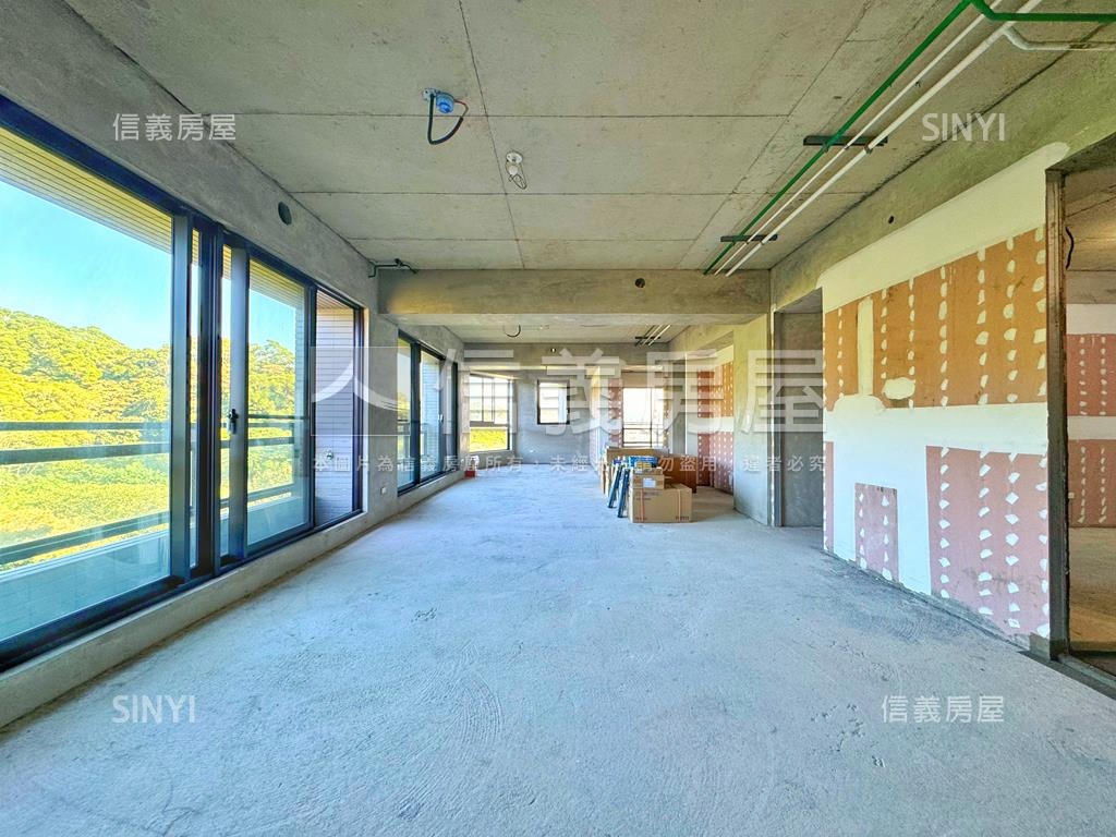 葛里法⚜️銀駒山景豪邸房屋室內格局與周邊環境