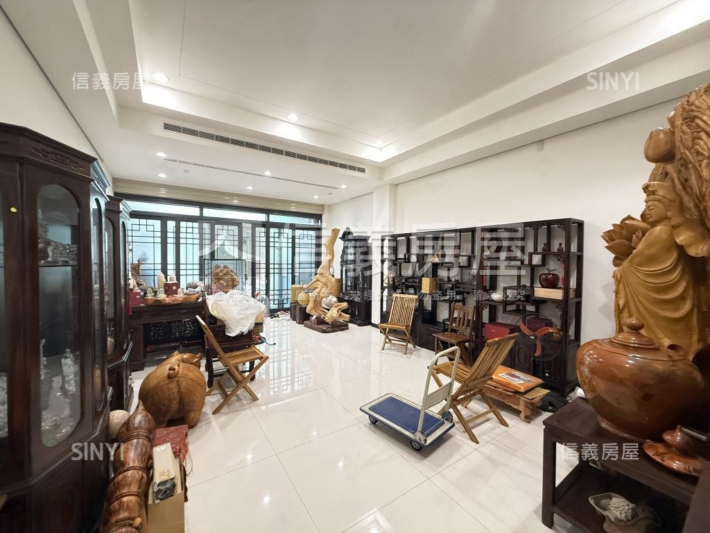 近富岡車站醒目透店房屋室內格局與周邊環境