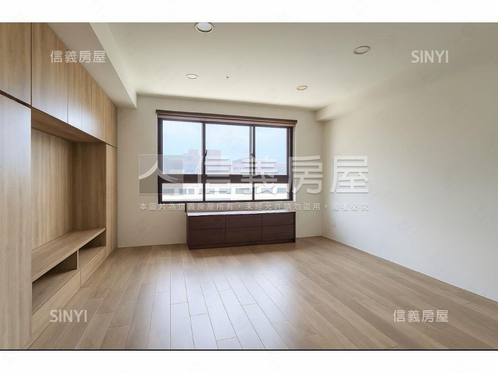 世界Ｖ１雙捷美築有車位房屋室內格局與周邊環境