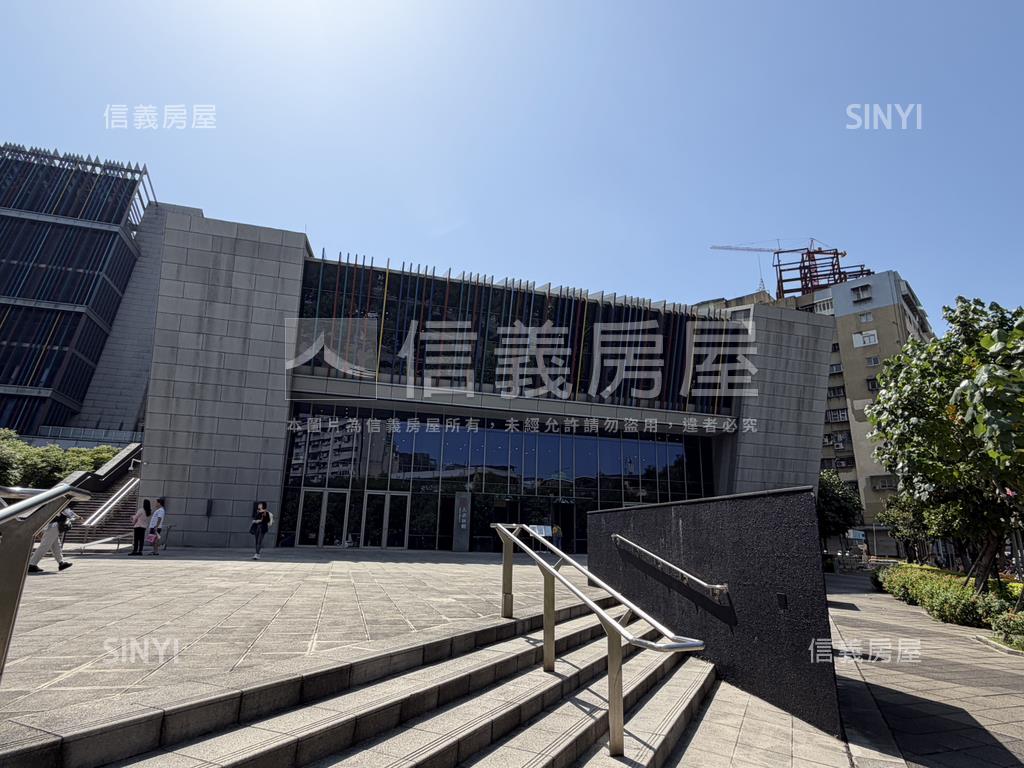 文昌店面未來有發展房屋室內格局與周邊環境