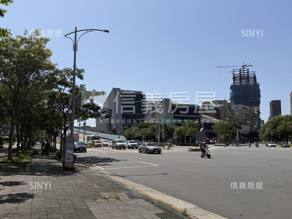 文昌店面未來有發展房屋室內格局與周邊環境