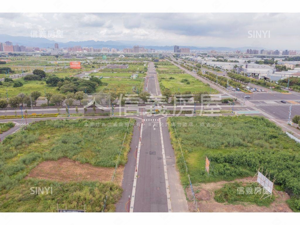台中１３期重劃楓溪段土地房屋室內格局與周邊環境