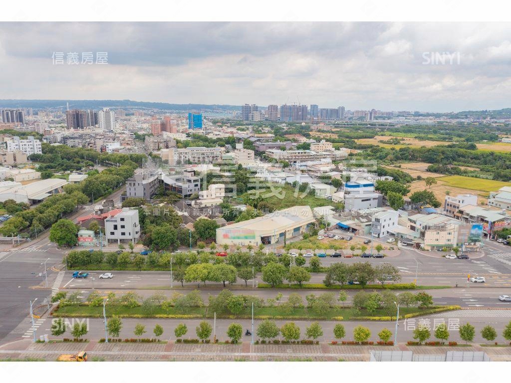 台中１３期重劃楓溪段土地房屋室內格局與周邊環境