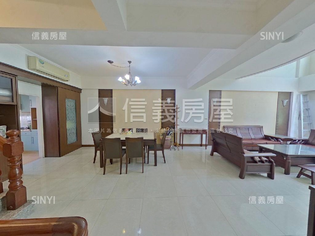 植物園透天房屋室內格局與周邊環境