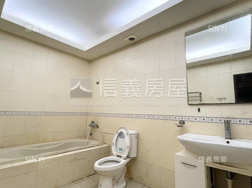 京城環球高樓層景觀辦公室房屋室內格局與周邊環境