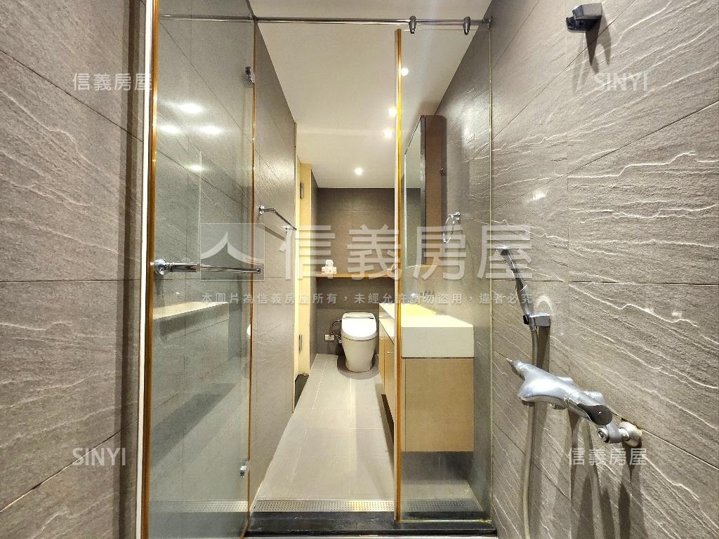 近捷運面學校民族三樓房屋室內格局與周邊環境