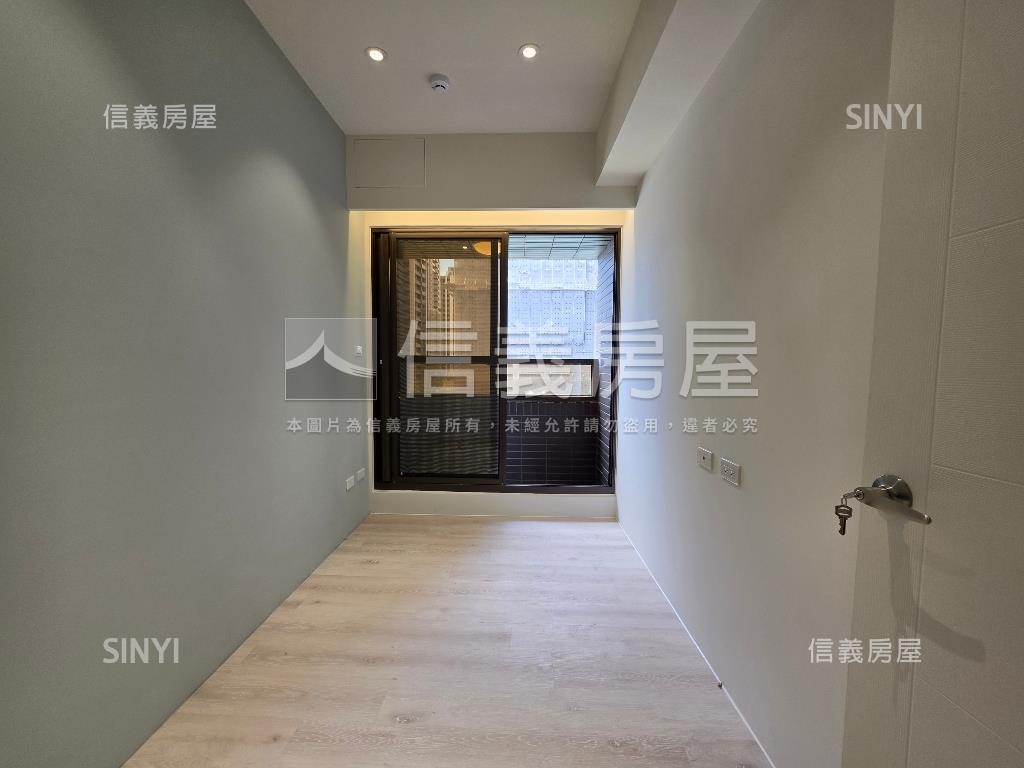 江南ＳＴＡＲ精裝二房房屋室內格局與周邊環境