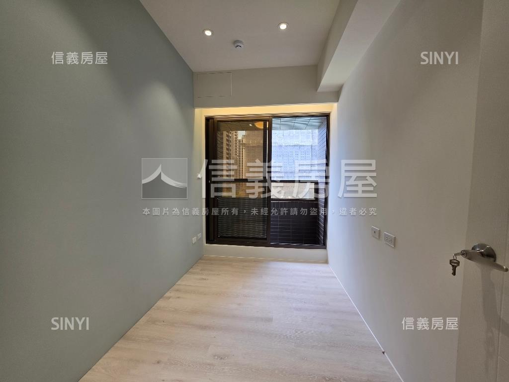 江南ＳＴＡＲ精裝二房房屋室內格局與周邊環境