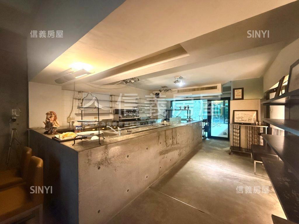 近武聖清水模店面美透房屋室內格局與周邊環境