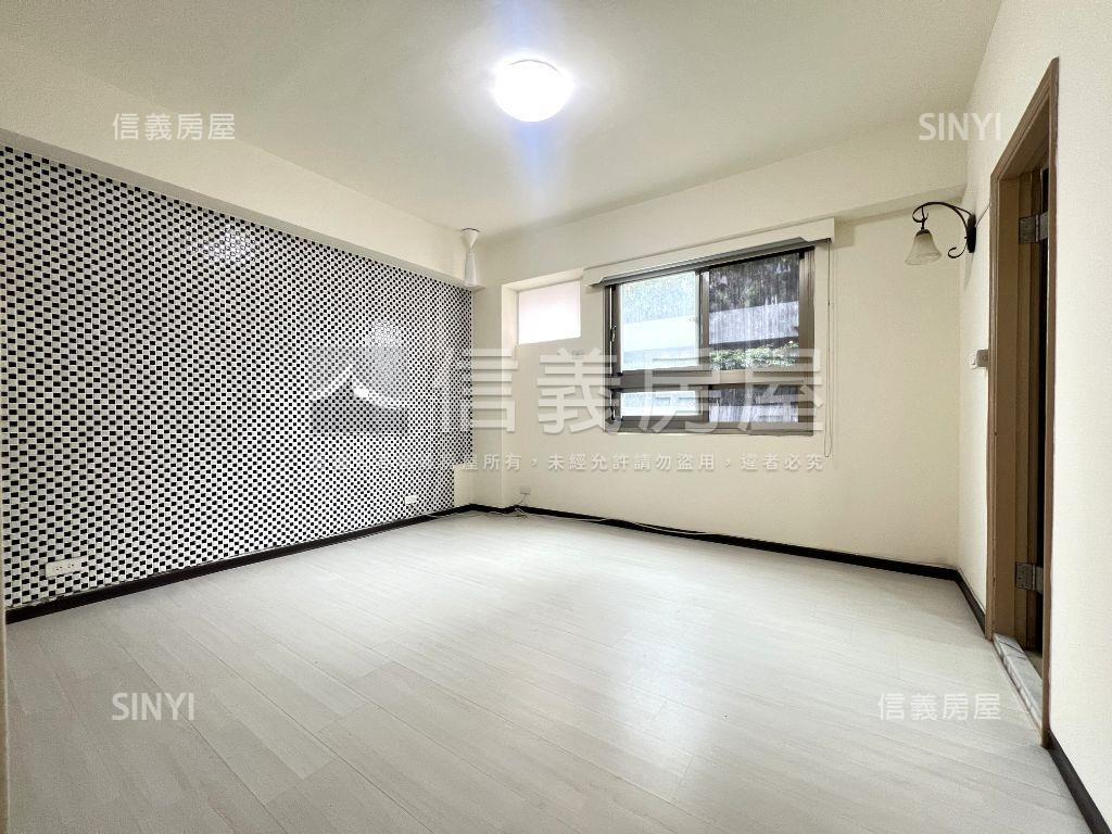 推薦●運動公園邊間３樓房屋室內格局與周邊環境