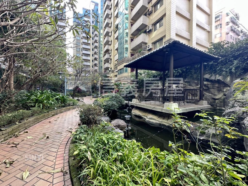 太子地球村４房車位房屋室內格局與周邊環境