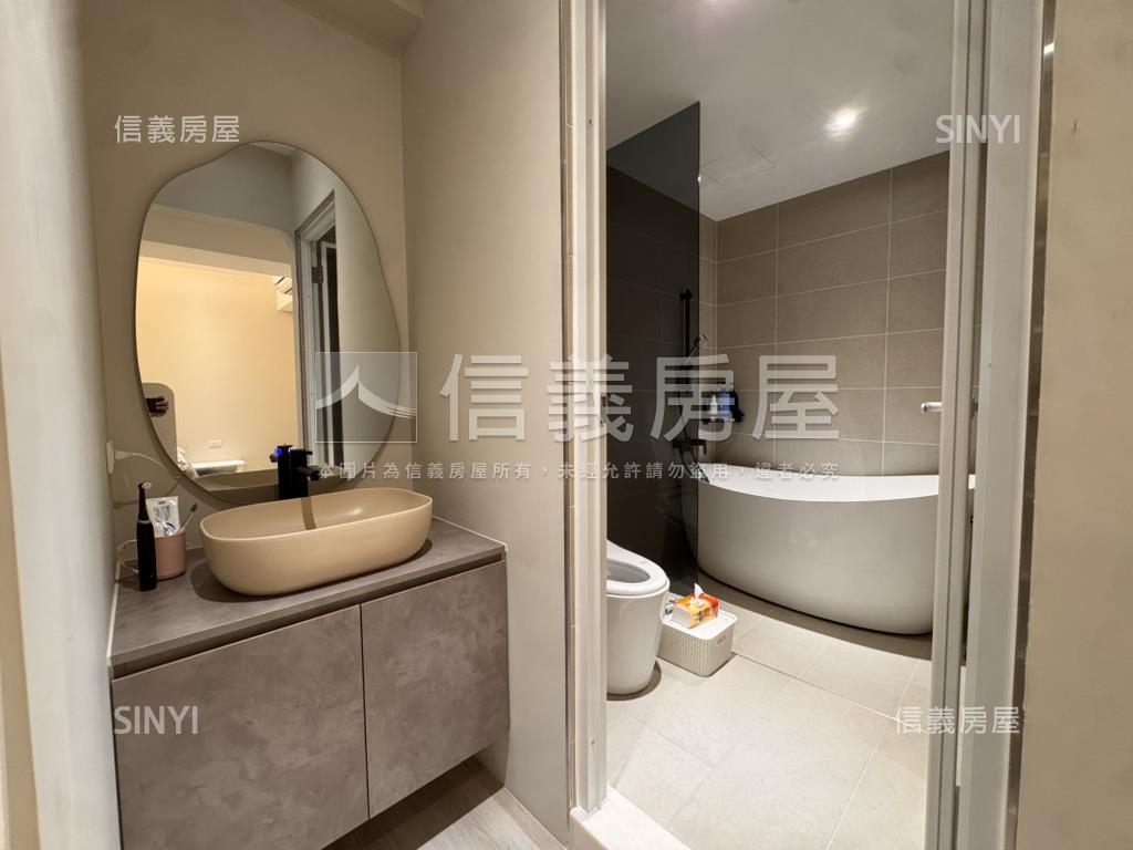 天銳美裝潢大三房車位房屋室內格局與周邊環境