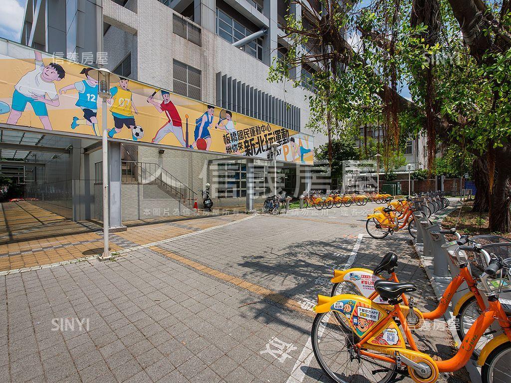 中正路精美邊間四樓房屋室內格局與周邊環境