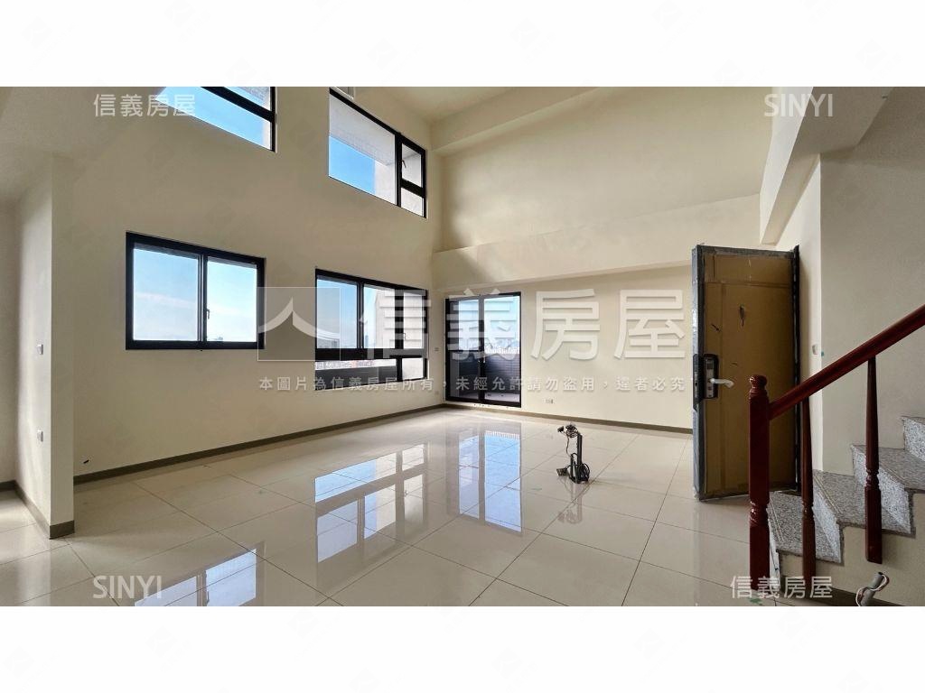 重劃區頂樓挑高露臺戶房屋室內格局與周邊環境