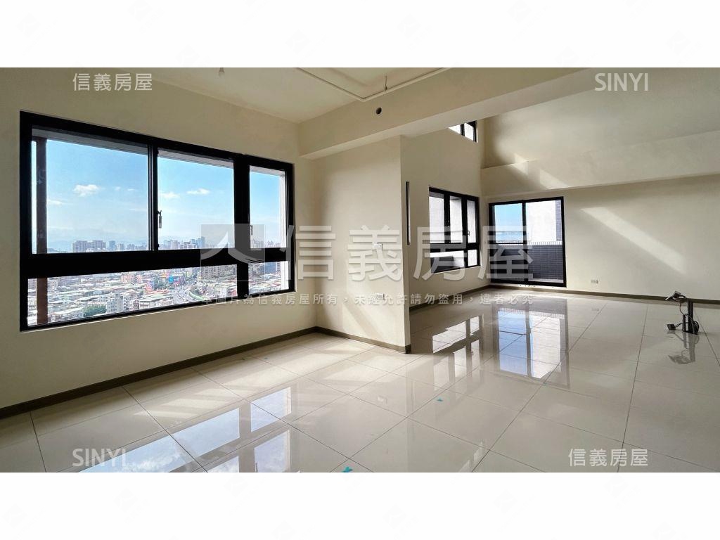 重劃區頂樓挑高露臺戶房屋室內格局與周邊環境