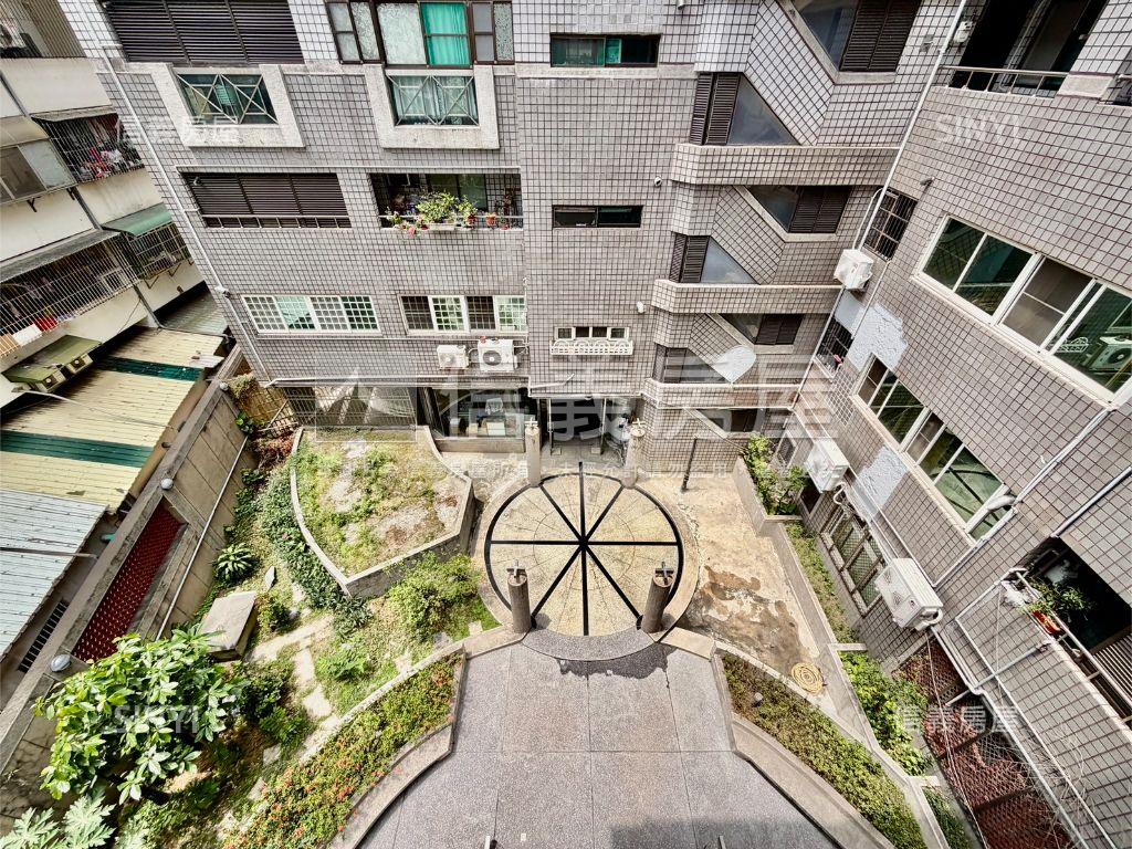 文山特區皇普濱湖兩房兩衛房屋室內格局與周邊環境
