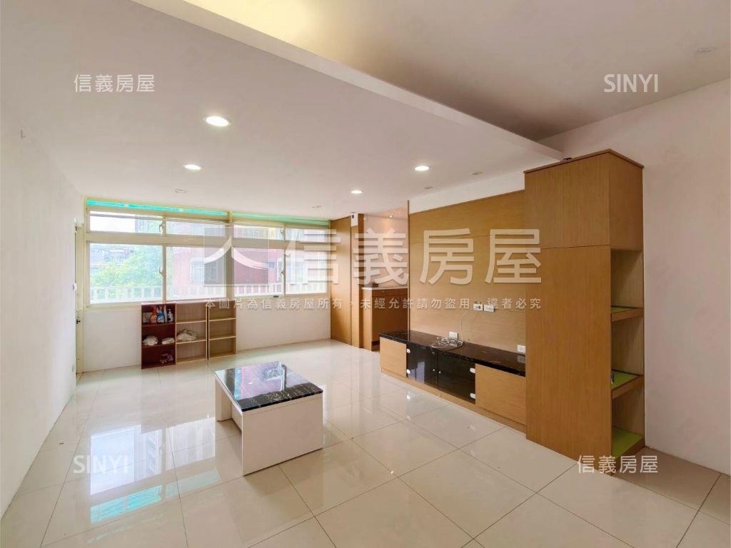 【ＶＲ】捷運商圈三樓雅寓房屋室內格局與周邊環境