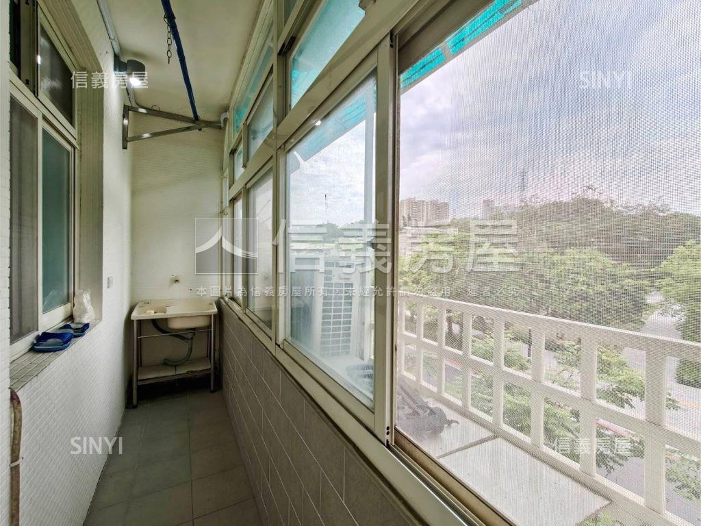 【ＶＲ】捷運商圈三樓雅寓房屋室內格局與周邊環境