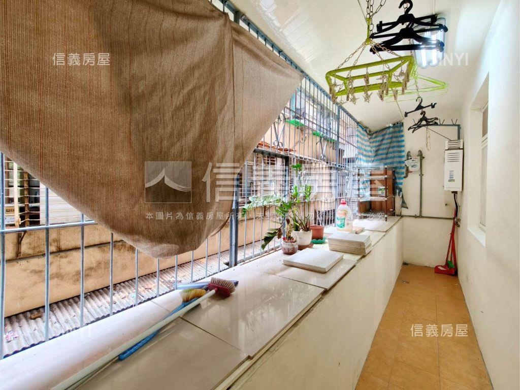 【ＶＲ】捷運商圈三樓雅寓房屋室內格局與周邊環境