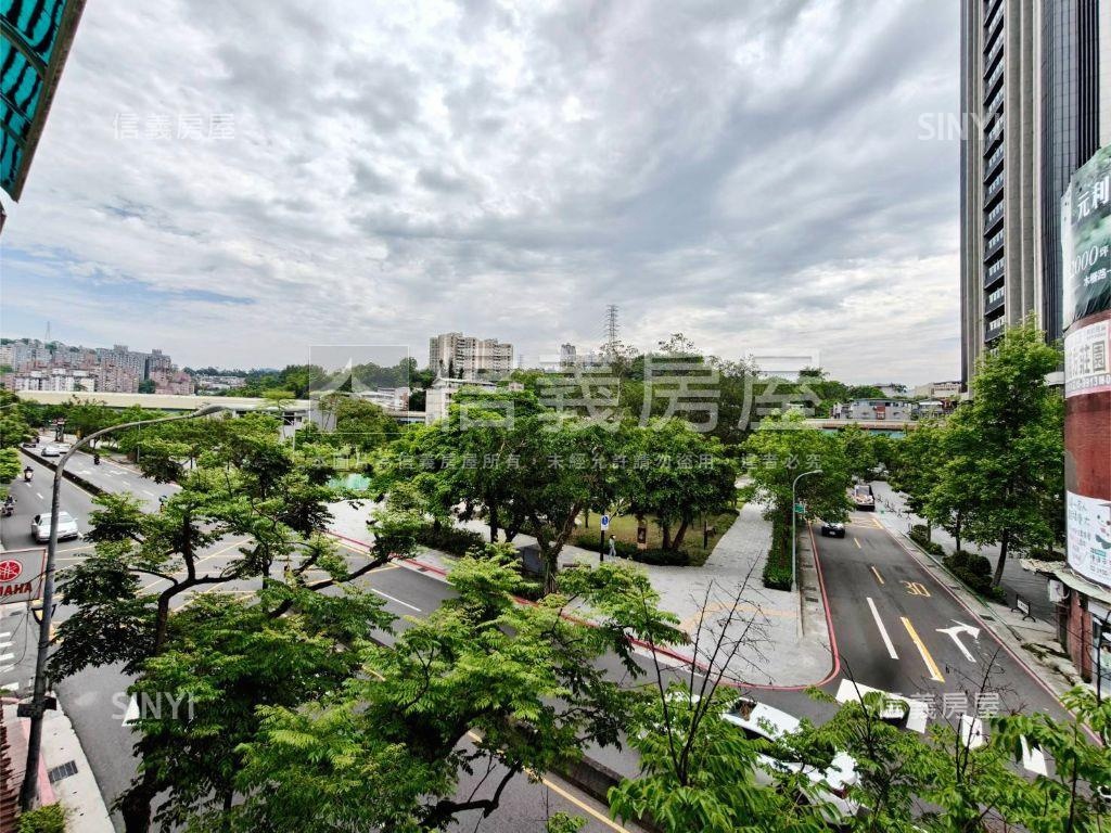 【ＶＲ】捷運商圈三樓雅寓房屋室內格局與周邊環境