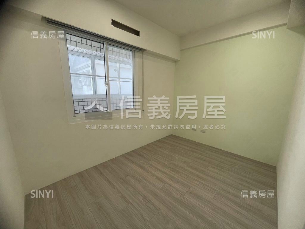 國王的家三房車位房屋室內格局與周邊環境