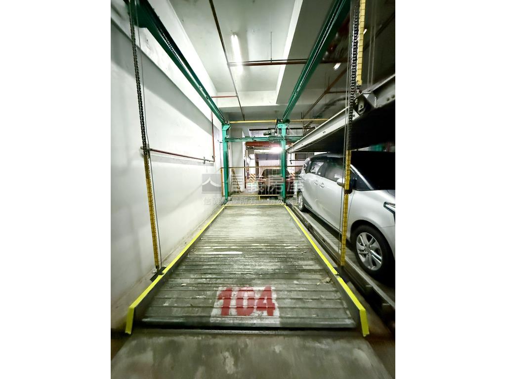 雙和新城車位可談價房屋室內格局與周邊環境