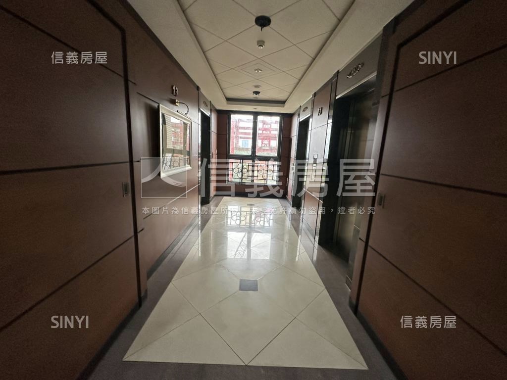 冠德美麗新境捷運３米６房屋室內格局與周邊環境
