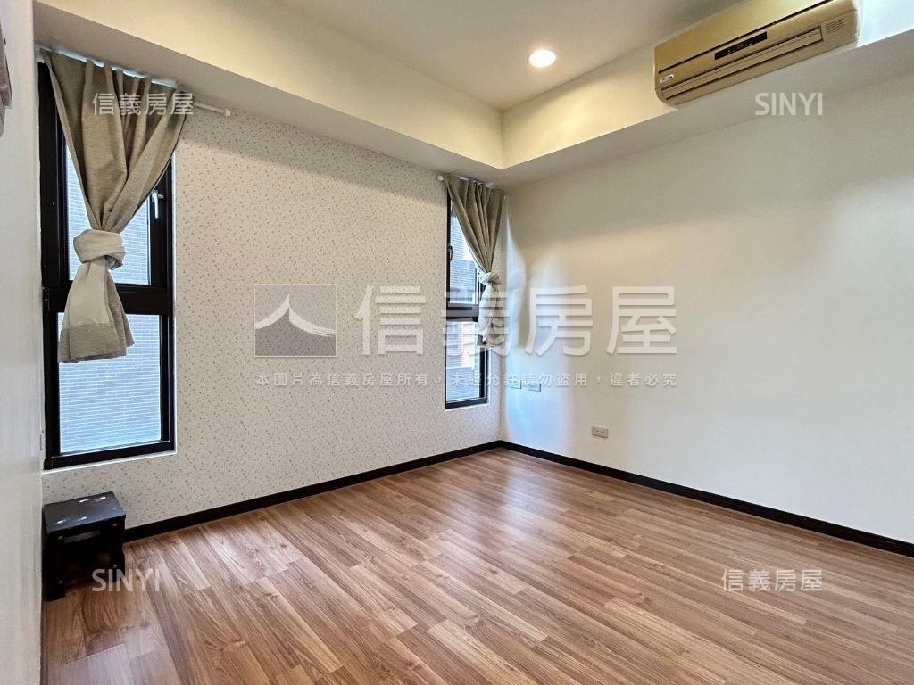 ＲＯＯＭ２８美兩房附車位房屋室內格局與周邊環境