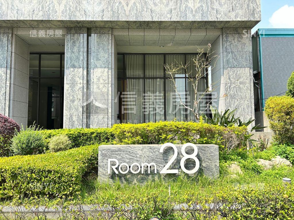 ＲＯＯＭ２８美兩房附車位房屋室內格局與周邊環境