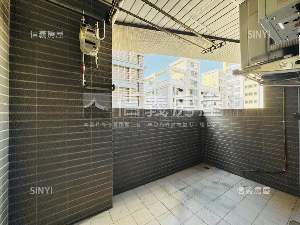 親水景觀邊間高樓採光兩房房屋室內格局與周邊環境