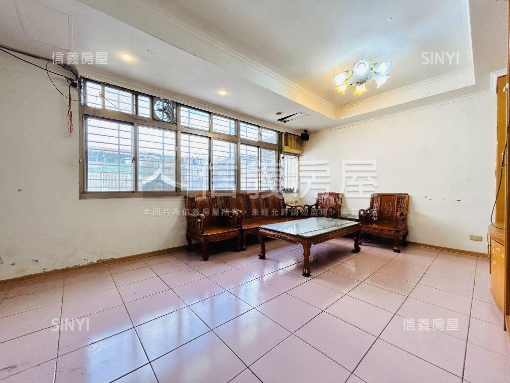 三重公寓有頂加好讚！房屋室內格局與周邊環境