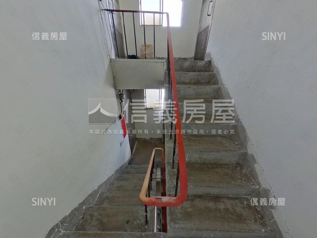 三重公寓有頂加好讚！房屋室內格局與周邊環境