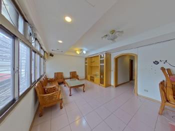 三重公寓有頂加好讚！