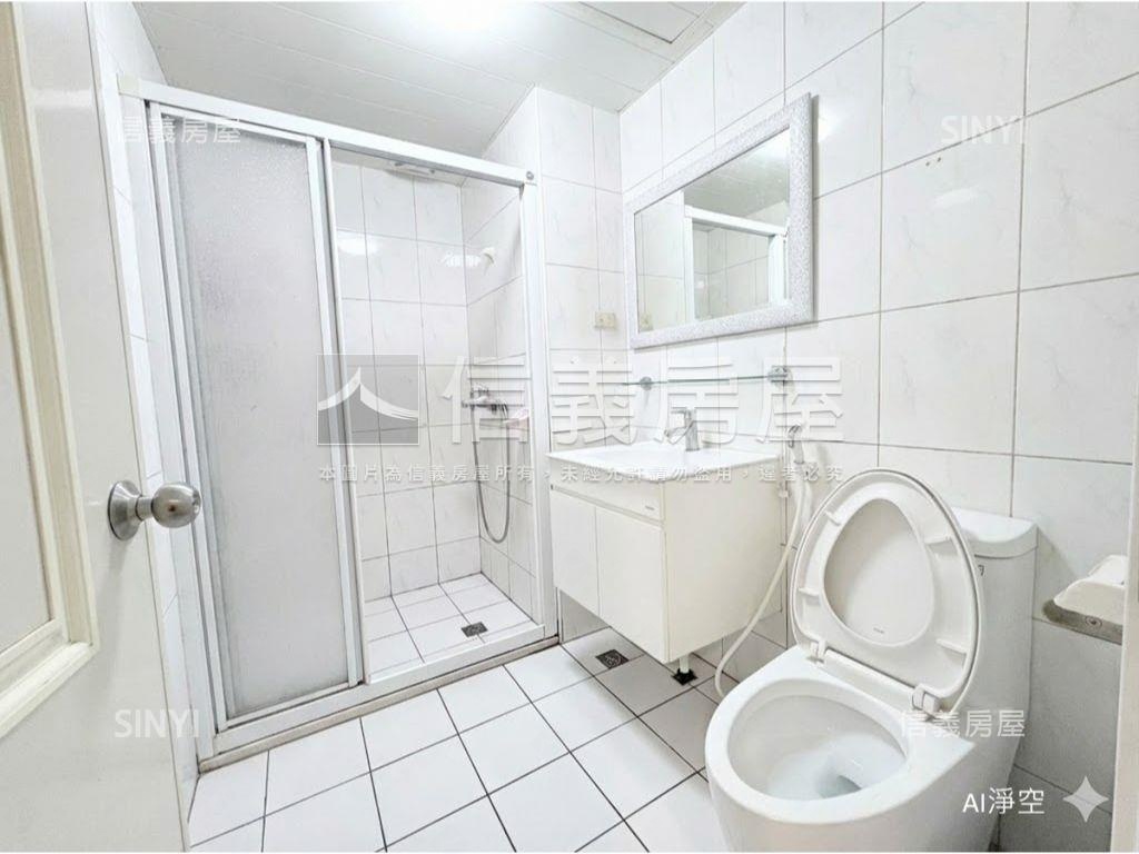 太陽城高樓山景三房車位房屋室內格局與周邊環境