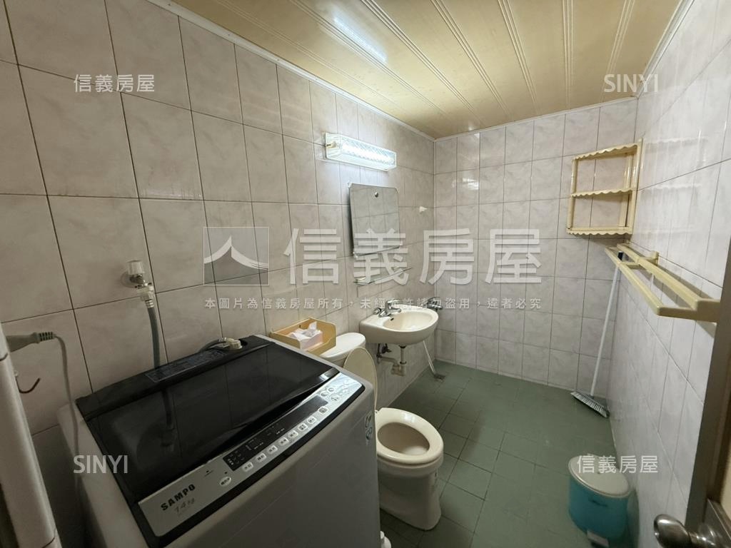 建國經武寬敞公寓二樓房屋室內格局與周邊環境