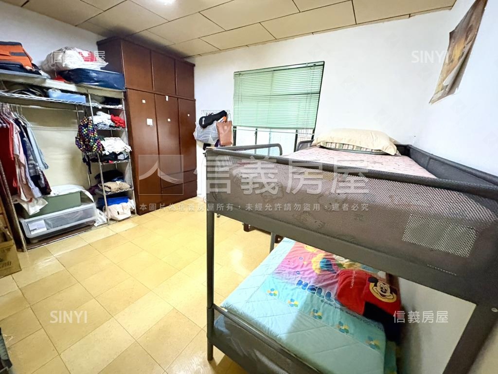 三民路國泰採光大空間房屋室內格局與周邊環境