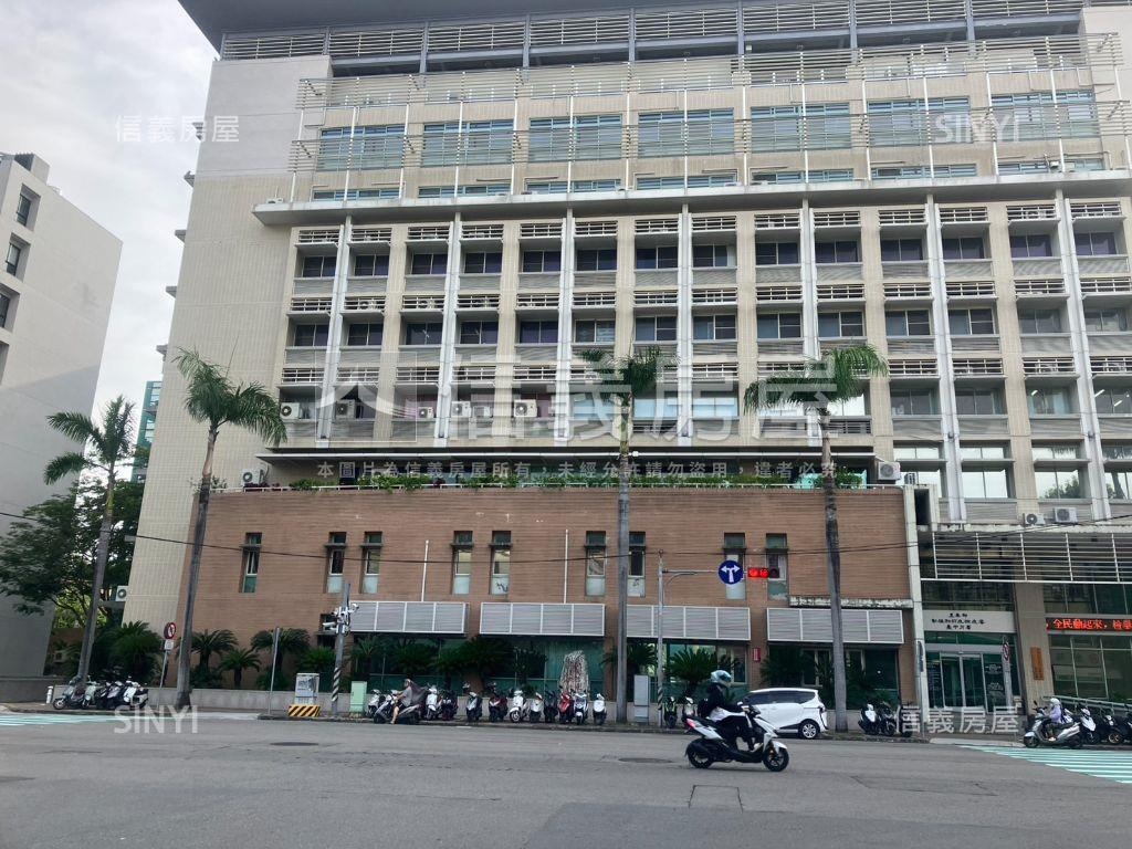 近中興大學好收租電梯七套房屋室內格局與周邊環境