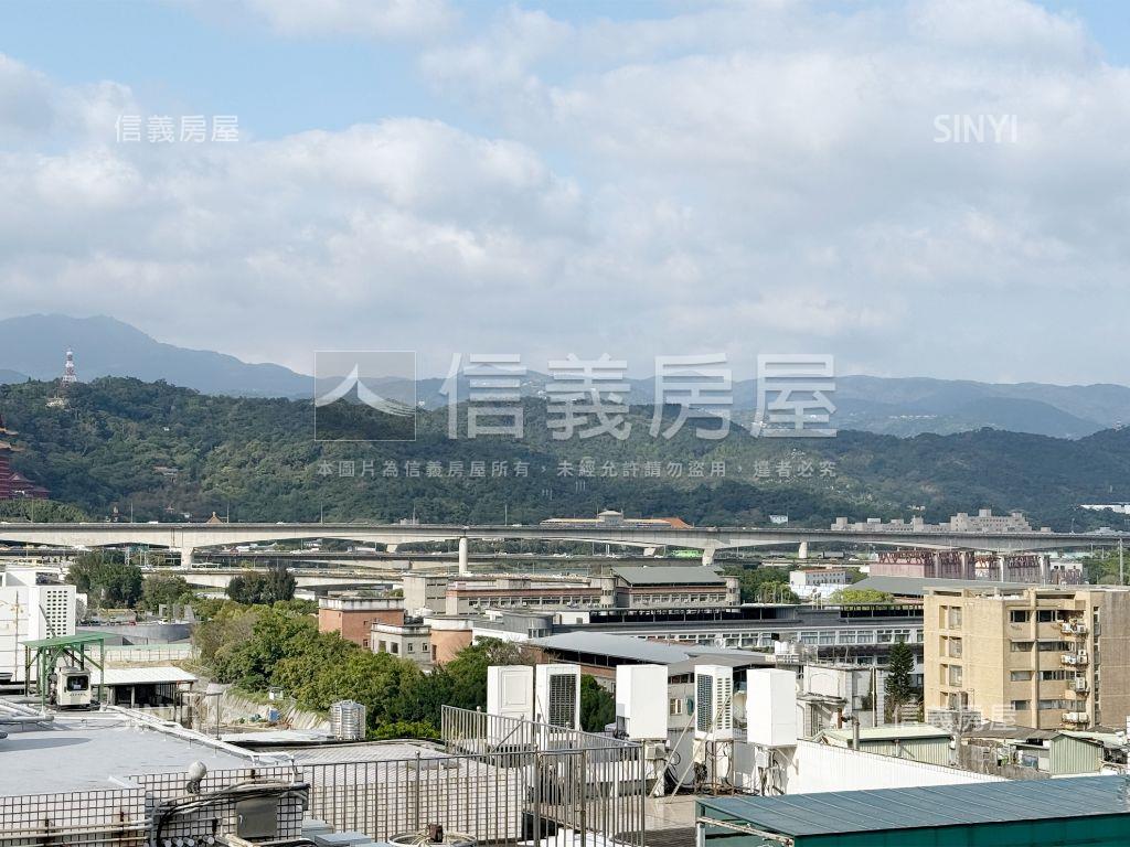 捷運【大露臺】景觀小豪宅房屋室內格局與周邊環境