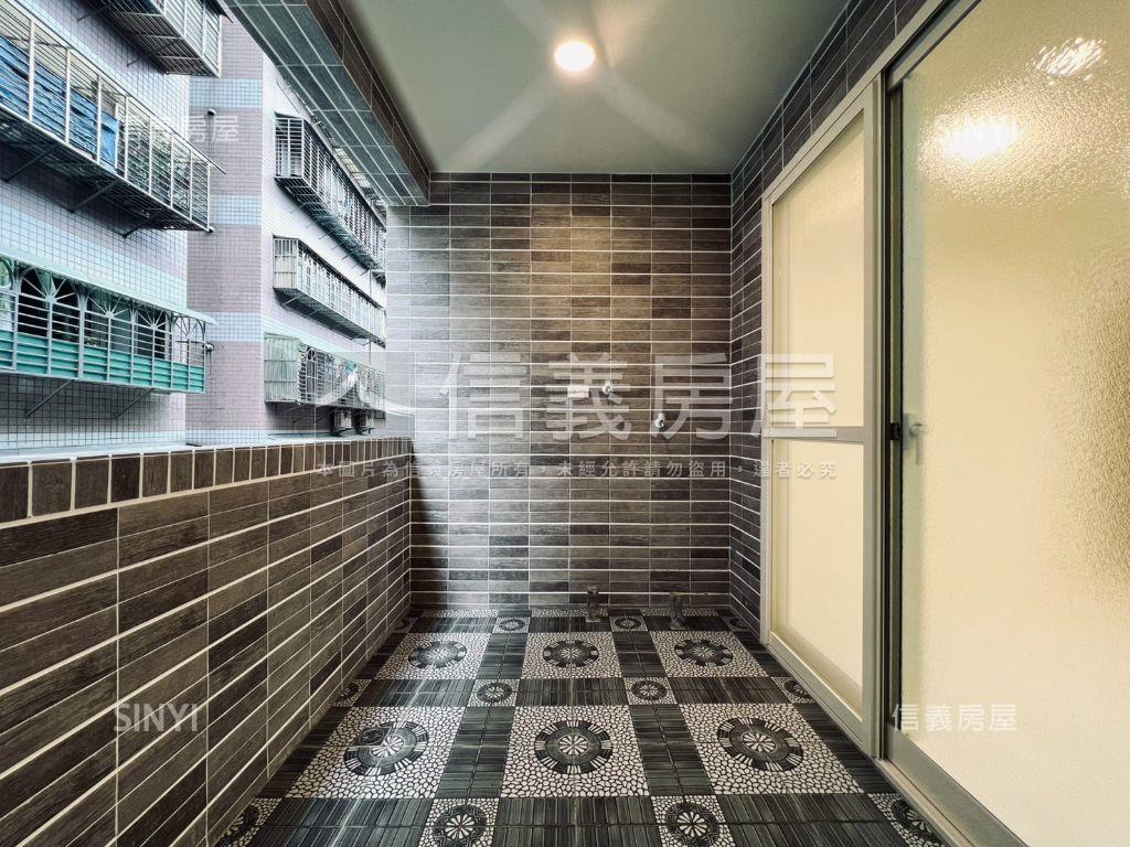 森呼吸｜二樓美裝潢四房房屋室內格局與周邊環境