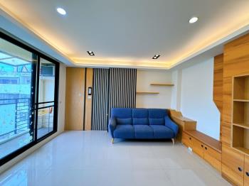 崇學裝潢健身美寓