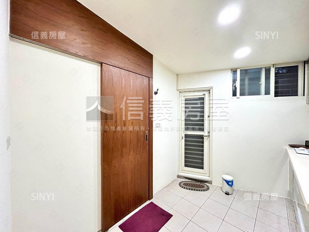 正重慶南綠蔭金店房屋室內格局與周邊環境