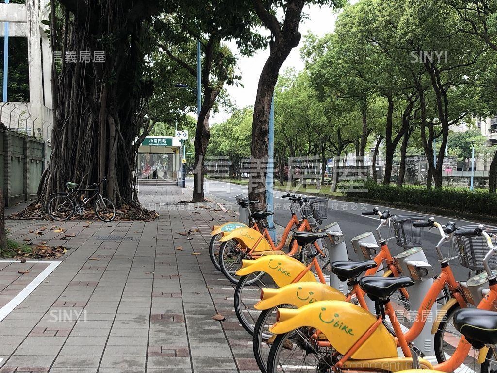 正重慶南綠蔭金店房屋室內格局與周邊環境