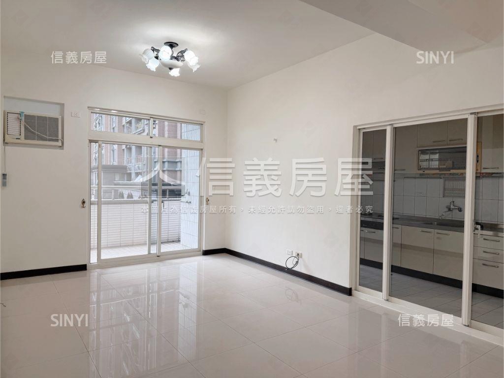 崇德隆盛三房車位房屋室內格局與周邊環境