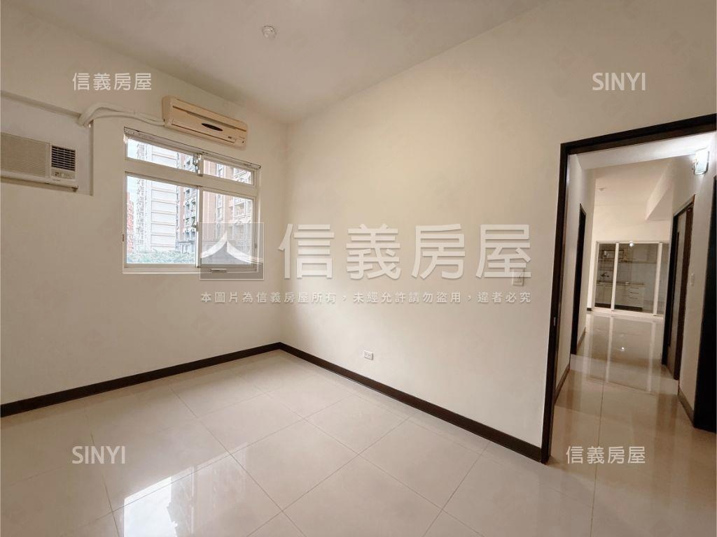 崇德隆盛三房車位房屋室內格局與周邊環境