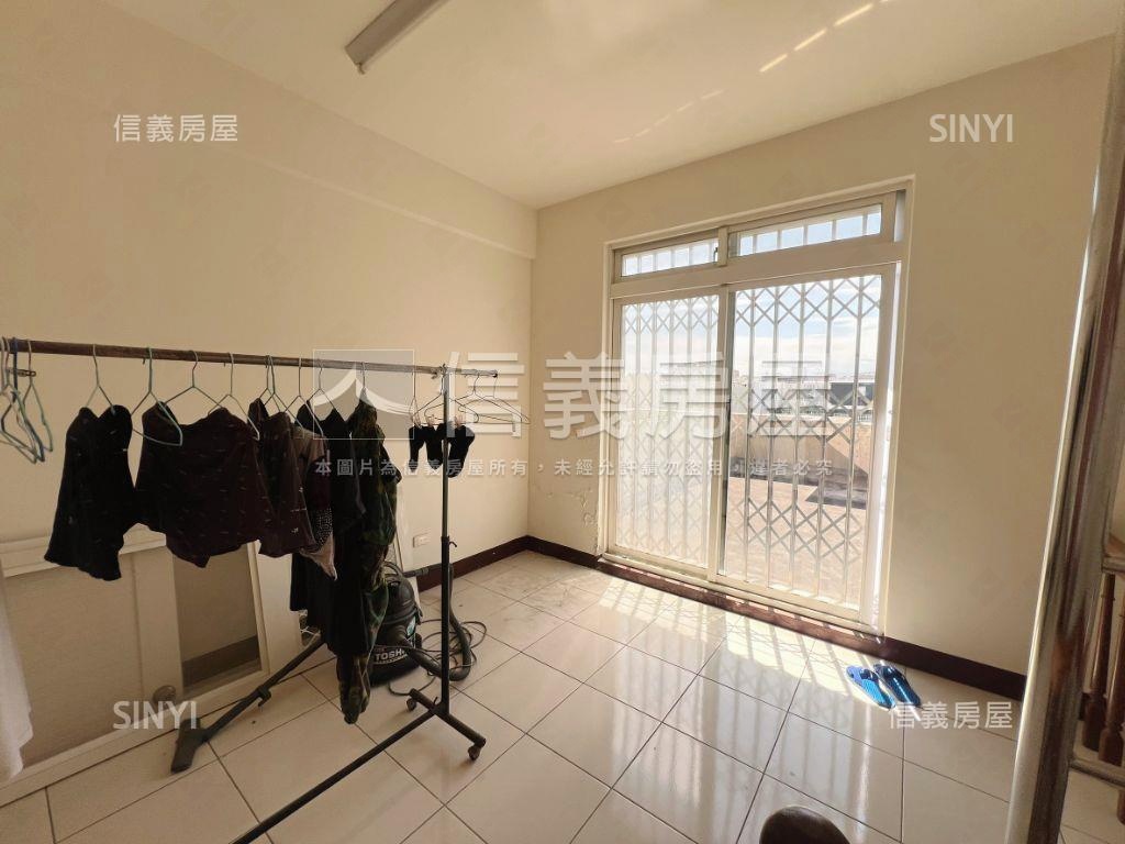 近信義國小美透天房屋室內格局與周邊環境