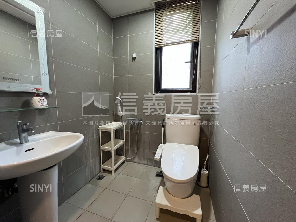 山晴公園綠景大三房房屋室內格局與周邊環境